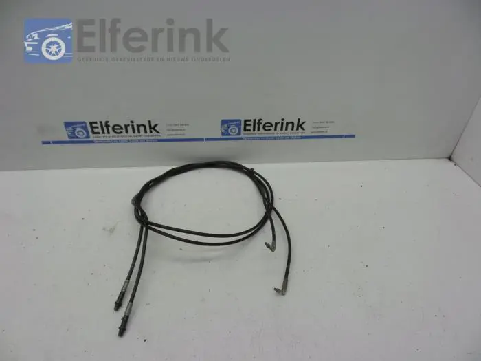 Convertible roof hydraulic line Volvo C70