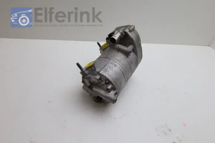 Air conditioning pump Lynk & Co 01
