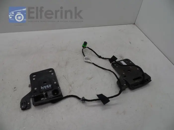 Convertible roof controller Volvo C70