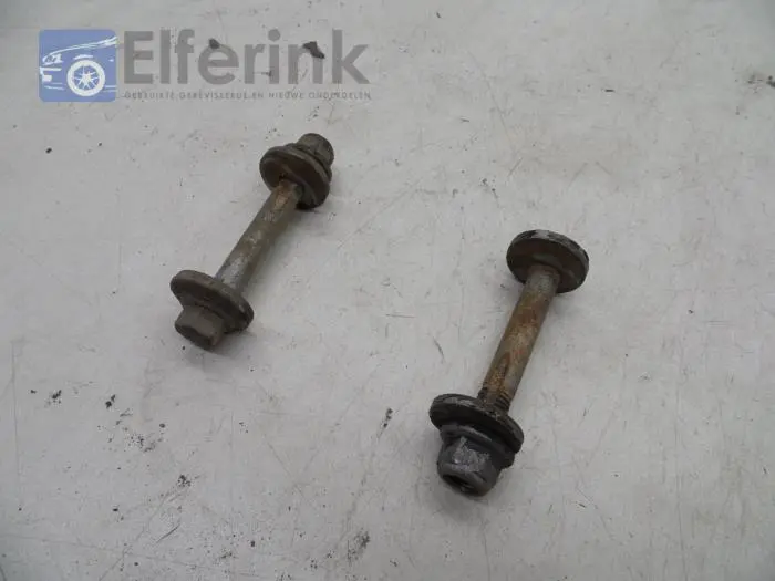 Set of bolts Volvo S60
